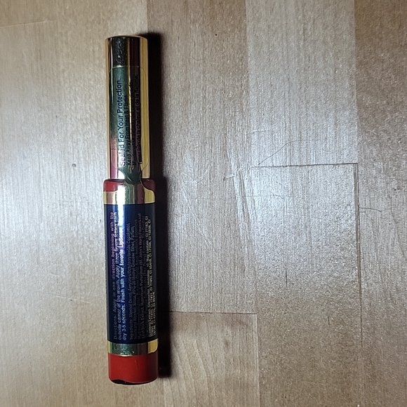 LipSense Blu-Red - Picture 3 of 3